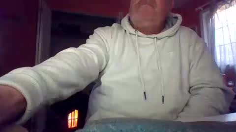 Snapshot of tomcat4848 chatting on 12, 10, 2025 tomcat4848 online show from 12, 10, 2025