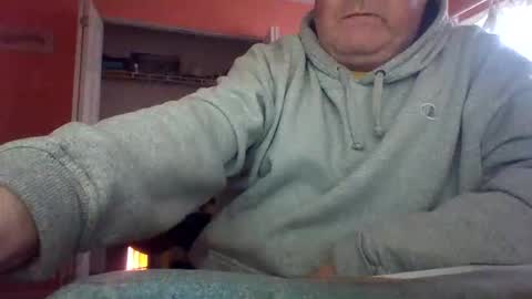 Snapshot of tomcat4848 chatting on 17, 11, 2025 tomcat4848 online show from 17, 11, 2025