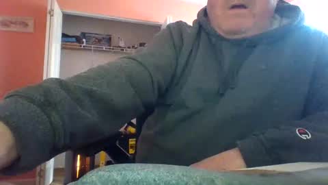 Snapshot of tomcat4848 chatting on 22, 12, 2025 tomcat4848 online show from 22, 12, 2025