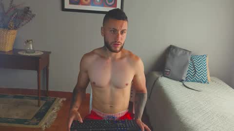 tomDavisXl online show from 3, 3, 2026