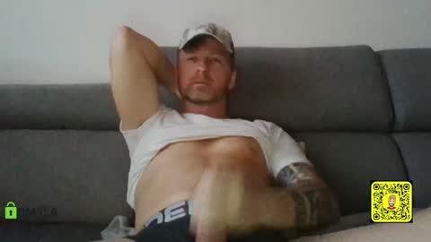 Snapshot of tomhardic chatting on 21, 1, 2025 TOM online show from 21, 1, 2025