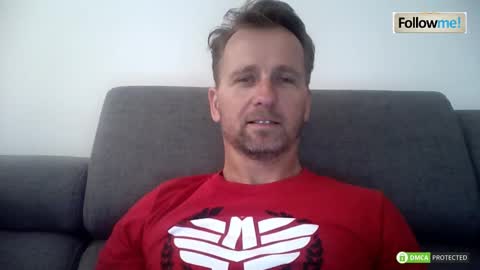 Snapshot of tomhardic chatting on 7, 10, 2025 TOM online show from 7, 10, 2025