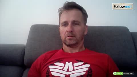 Snapshot of tomhardic chatting on 14, 10, 2025 TOM online show from 14, 10, 2025