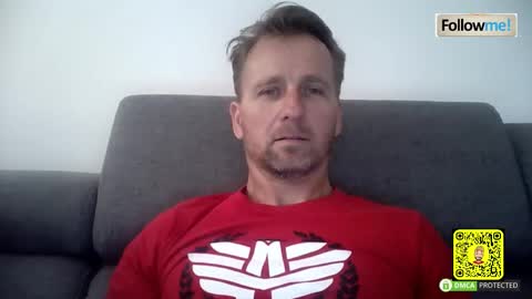 Snapshot of tomhardic chatting on 7, 11, 2025 TOM online show from 7, 11, 2025