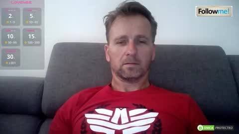 Snapshot of tomhardic chatting on 4, 12, 2025 TOM online show from 4, 12, 2025