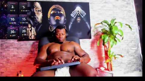 Snapshot of tommike388 chatting on 8, 1, 2025 Tom Mike online show from 8, 1, 2025