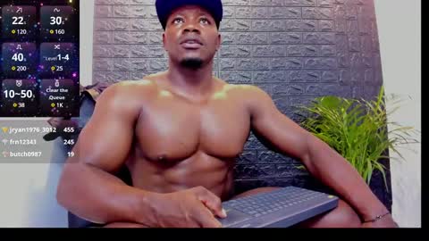 Snapshot of tommike388 chatting on 14, 2, 2025 Tom Mike online show from 14, 2, 2025