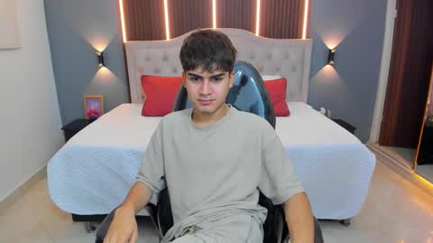 Snapshot of tommy18__ chatting on 6, 1, 2026 Tommy online show from 6, 1, 2026