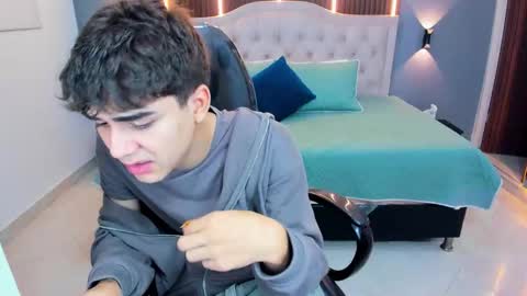 Snapshot of tommy18__ chatting on 1, 3, 2026 Tommy online show from 1, 3, 2026