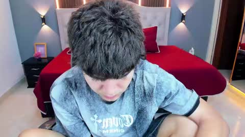 Snapshot of tommy18__ chatting on 24, 5, 2026 Tommy online show from 24, 5, 2026