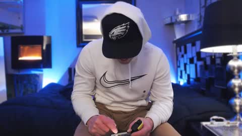 Tommy online show from 16, 2, 2025