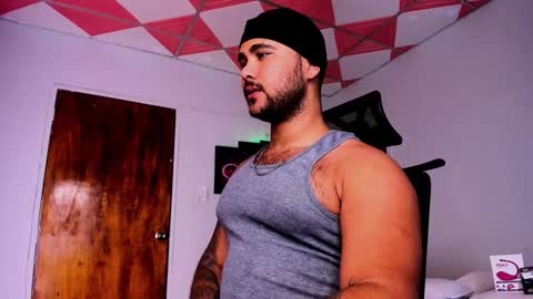 tommy_sccott online show from 7, 2, 2025