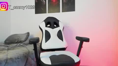 Snapshot of tommy_vm chatting on 18, 12, 2024 Tommy online show from 18, 12, 2024