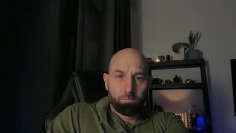 Snapshot of tommyx01 chatting on 10, 1, 2026 Thomas Fit online show from 10, 1, 2026