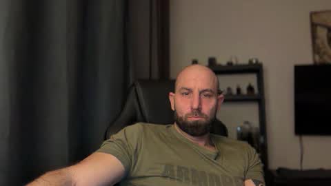 Snapshot of tommyx01 chatting on 2, 2, 2026 Thomas Fit online show from 2, 2, 2026