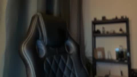 Snapshot of tommyx01 chatting on 8, 2, 2026 Thomas Fit online show from 8, 2, 2026