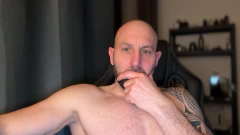 Thomas Fit online show from 4, 4, 2026