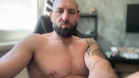 Snapshot of tommyx01 chatting on 9, 7, 2026 Thomas Fit online show from 9, 7, 2026
