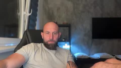 Snapshot of tommyx01 chatting on 20, 7, 2026 Thomas Fit online show from 20, 7, 2026