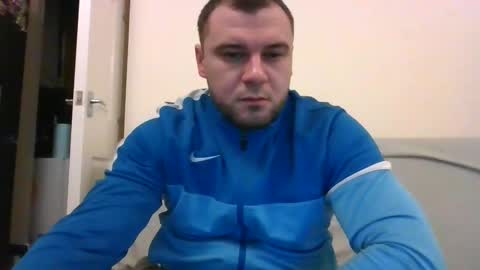 Snapshot of tommyy19901 chatting on 4, 12, 2024 tommyy19901 online show from 4, 12, 2024