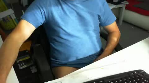 Tom online show from 15, 10, 2025