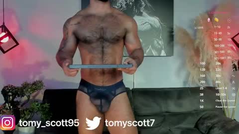 tomy_scott6 online show from 11, 4, 2026