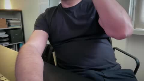Snapshot of tonisun chatting on 3, 5, 2026 tonisun online show from 3, 5, 2026