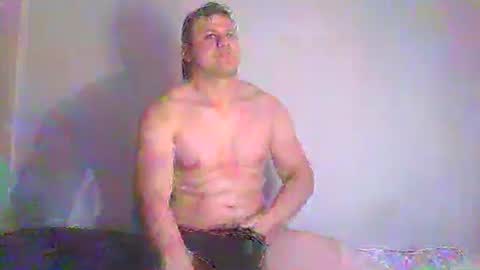 Snapshot of tonny54880 chatting on 6, 1, 2025 tonny54880 online show from 6, 1, 2025