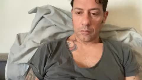 Snapshot of tony8miami chatting on 1, 1, 2025 Tony8miami online show from 1, 1, 2025