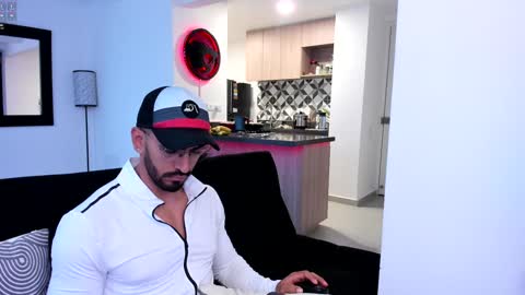 tony muscle1 online show from 8, 2, 2025