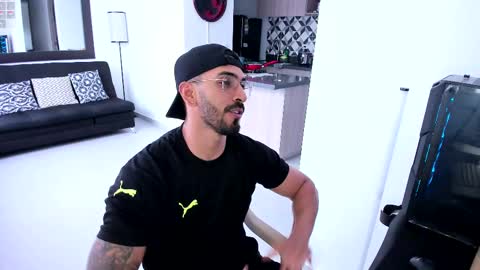 tony muscle1 online show from 10, 2, 2025