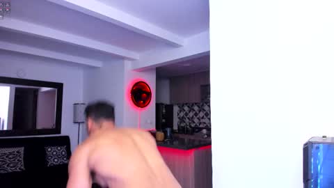 tony muscle1 online show from 16, 2, 2025