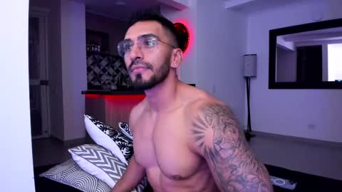 tony muscle1 online show from 25, 2, 2025