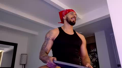 tony muscle1 online show from 18, 11, 2025