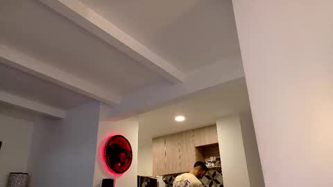 tony muscle1 online show from 24, 11, 2025