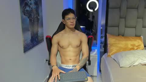 Snapshot of tony_petrov chatting on 12, 9, 2025 tony_petrov online show from 12, 9, 2025