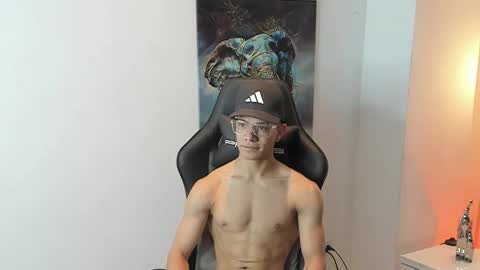 Snapshot of tony_petrov chatting on 30, 9, 2025 tony_petrov online show from 30, 9, 2025