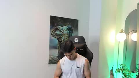 Snapshot of tony_petrov chatting on 14, 10, 2025 tony_petrov online show from 14, 10, 2025