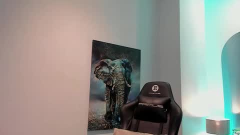 tony_petrov online show from 15, 1, 2026