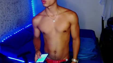 tonydesire_ online show from 28, 5, 2026