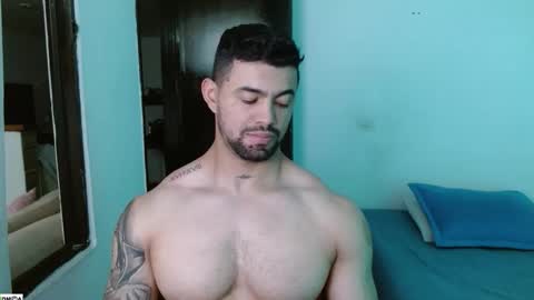 Snapshot of tonyking21 chatting on 5, 11, 2025 ANTONY online show from 5, 11, 2025