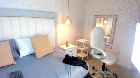 Snapshot of tonylatino_ chatting on 23, 2, 2026 Tony online show from 23, 2, 2026