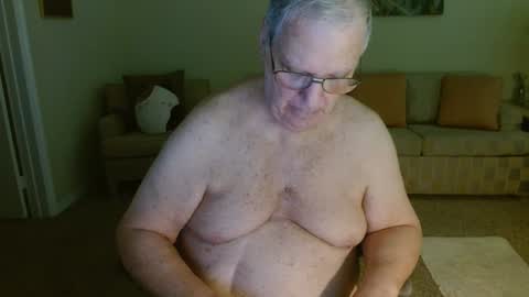 Snapshot of tonysview12000 chatting on 1, 10, 2025 tonysview12000 online show from 1, 10, 2025