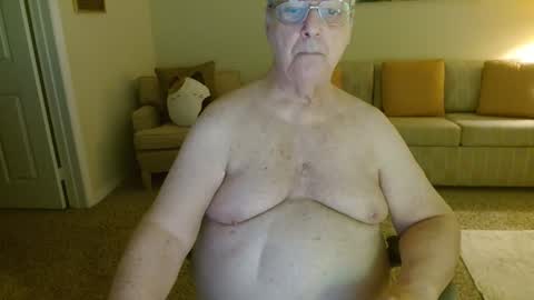 Snapshot of tonysview12000 chatting on 23, 10, 2025 tonysview12000 online show from 23, 10, 2025