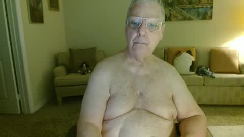 Snapshot of tonysview12000 chatting on 21, 3, 2026 tonysview12000 online show from 21, 3, 2026