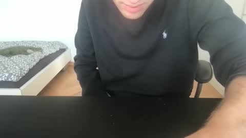 Snapshot of toohottobetrue21 chatting on 29, 9, 2025 Max online show from 29, 9, 2025