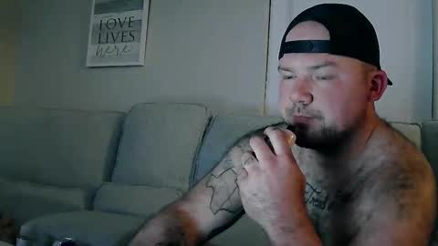 Snapshot of toomuchboost32 chatting on 8, 3, 2025 toomuchboost32 online show from 8, 3, 2025