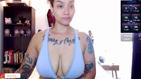 toothyy online show from 25, 2, 2025