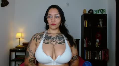 Snapshot of toothyy chatting on 6, 6, 2026 toothyy online show from 6, 6, 2026