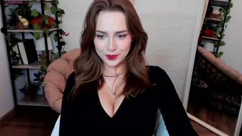 Snapshot of top_twins chatting on 4, 12, 2024 Yara online show from 4, 12, 2024